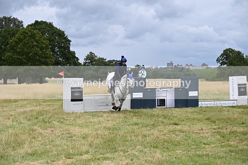 WJ6_4588 - Time at Jump 13:04 to 13:34