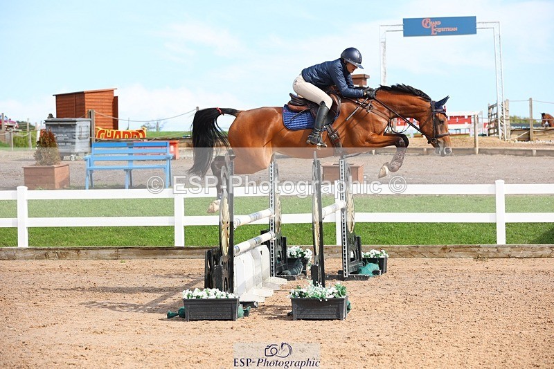 250913-143450-07402 - Cls 25 1.05m Amateur Quali