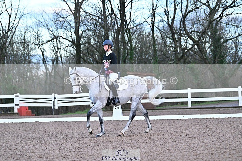 241214-084235-00805 - 141-Sophie.Hawke-RAINBOW.DREAM