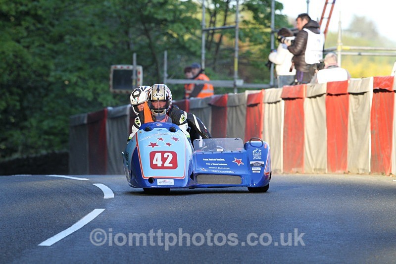  - Wednesday Practice - Sidecars