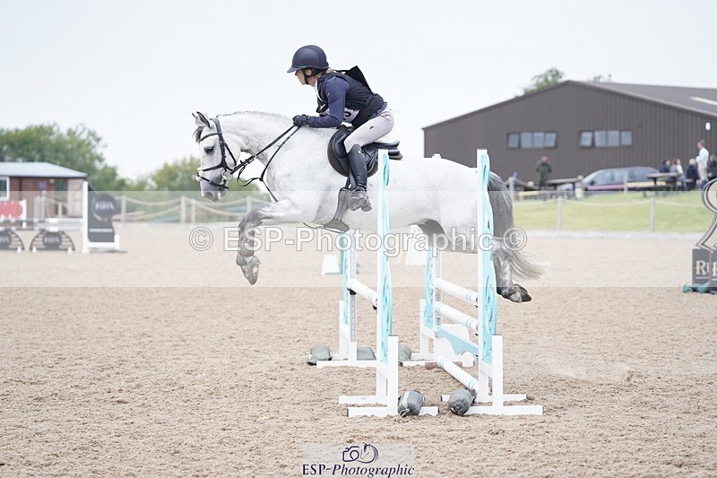 240831A-142752-04124 - 215-Henrietta.Hough-CORRIES.ROBS.STAN