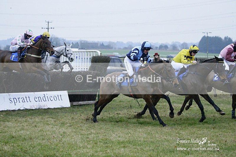 PtP 230122 788 - Cocklebarrow Races - Heythrop Hunt - 23/01/22