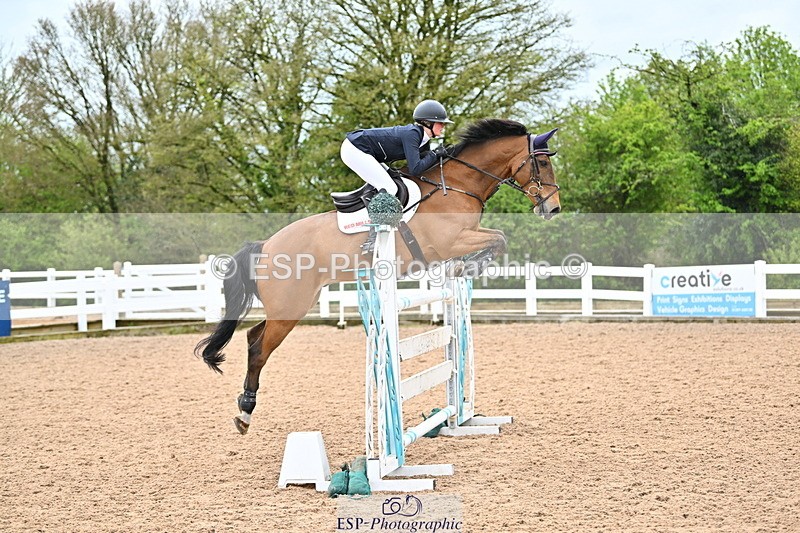 240501A-135441-00894 - Cls 8 Snr Foxhunter and 1.20m Open