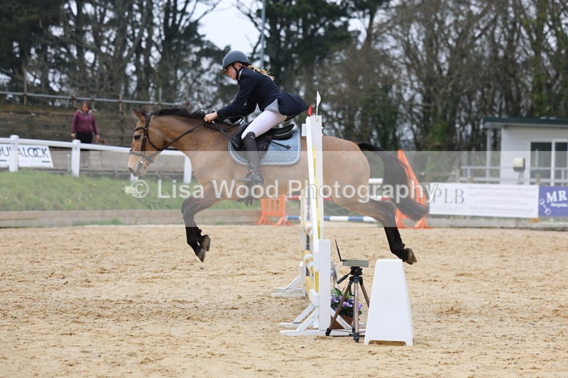 3E7A8301 - Class 12: Junior 80cm