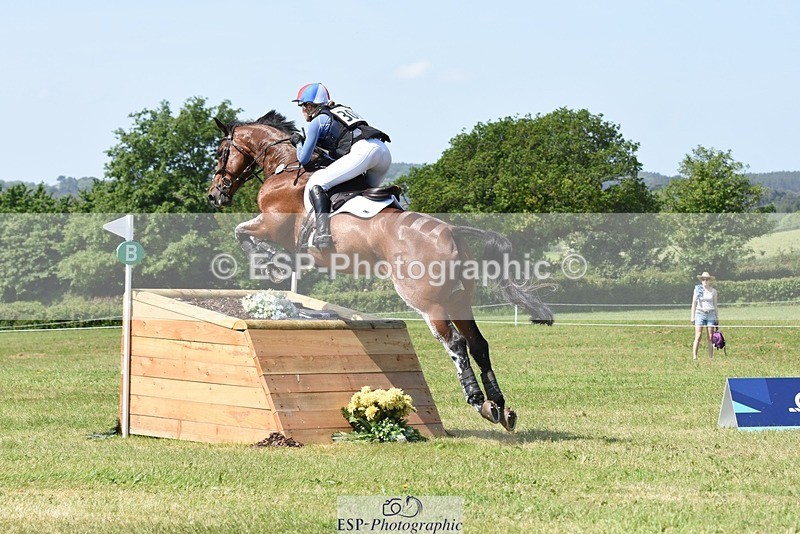 230527-112140-08838 - 306-JELSON-Lucy_Collecott-XC