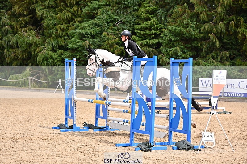 250802A-135040-05619 - F-257-Sophie.Clay-ACE