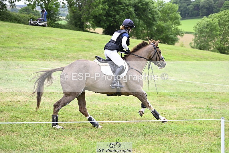 250524A-102458-08521 - A-057-Tabitha.Moore-BILLY.HOODOOS