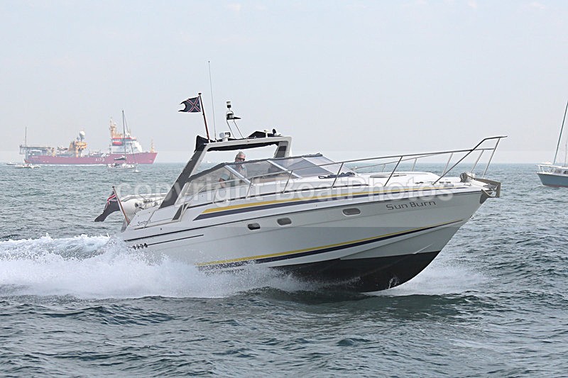 150822 SUNBURN - SUNSEEKER SAN REMO 32 WT7A1161 - BOURNEMOUTH AIR SHOW -SATURDAY 22nd AUGUST 2015