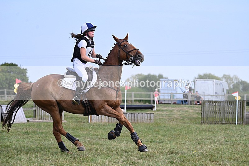 WJ7_8119 - 80cm XC Time 15:26 to 15:43