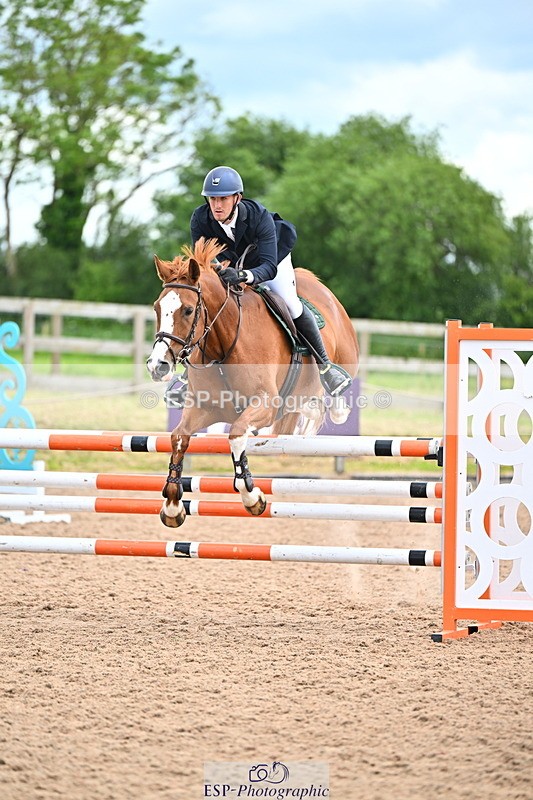 240608A-123339-02306 - Cls 4 Snr Newcomers and 1.10m Open