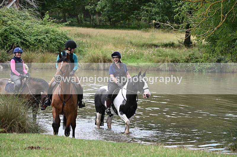 WJ7_3695 - Time at Water 12:15 to 12:50