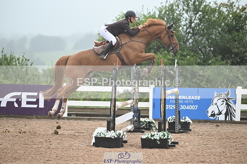 240720A-114756-14580 - Cls 11, 1 Star Bronze Tour 1.15m