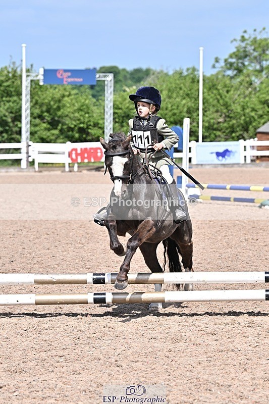 250517-110117-00827 - 40cm Assisted