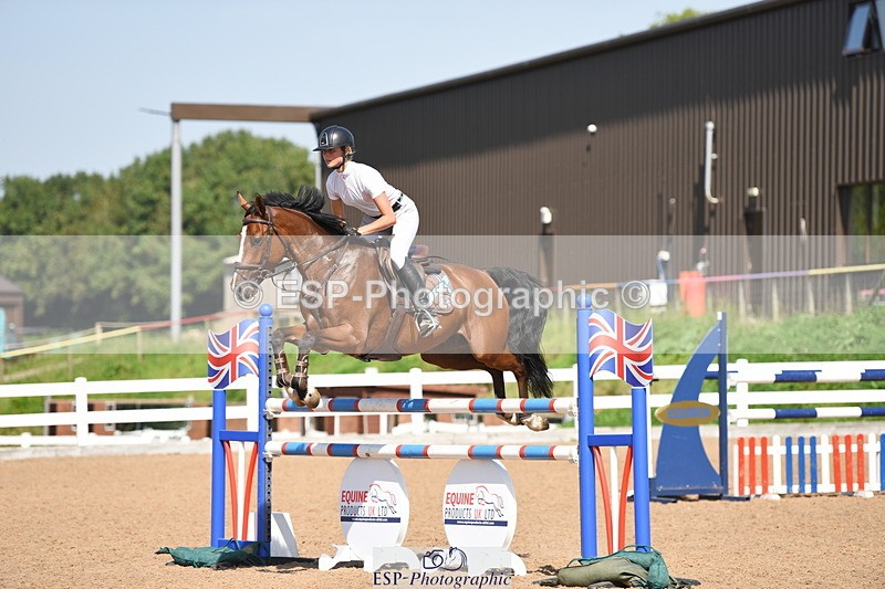 230906A-133946-00473 - Foxhunter & 1.20m Open