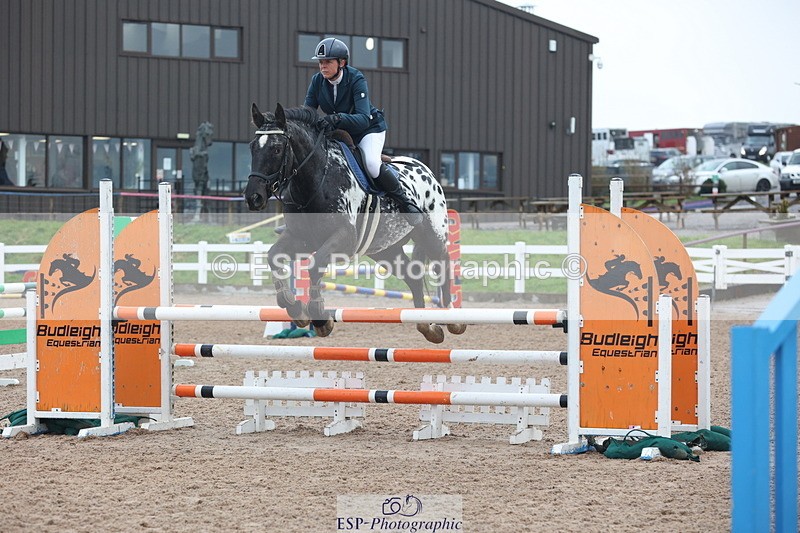 231112A-095555-03128 - Cls 17 Blue Chip Novice Winter Qualifier