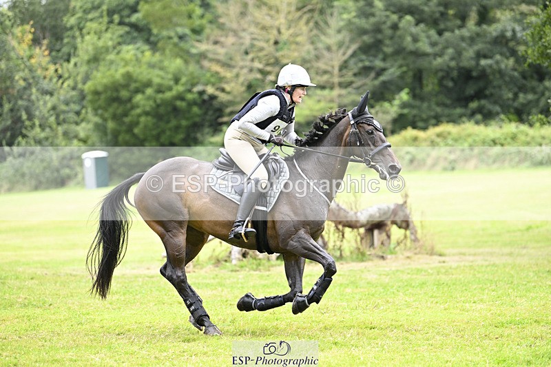 240825X-172306-37722 - 80cm XC 16.30 to 17.30