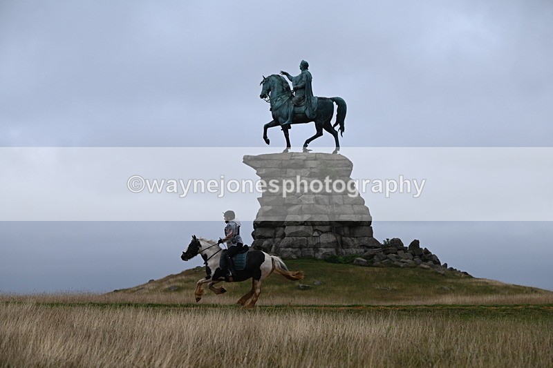 DSC_0515 - Time at Statue 09:51 to 10:54