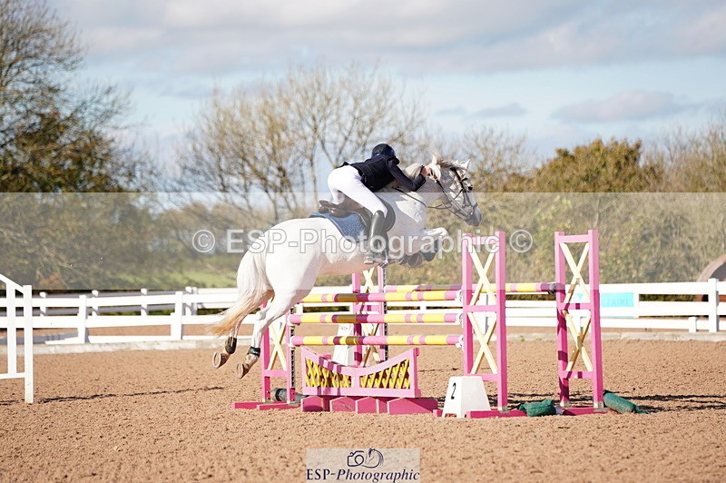 241027A-130642-02751 - SUN Cls 13 Junior 1.20m