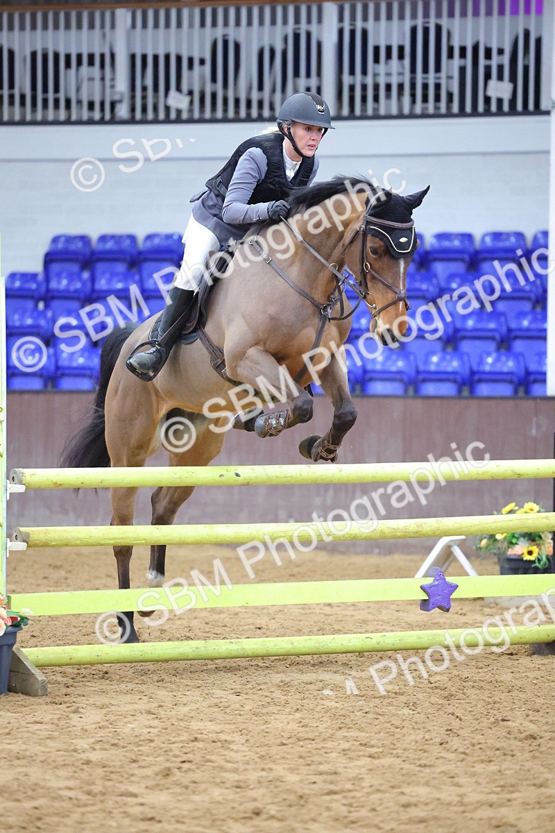 SBM_009530 - Class 20 - Senior British Novice/ 90cm Open - First Round (0.90m)
