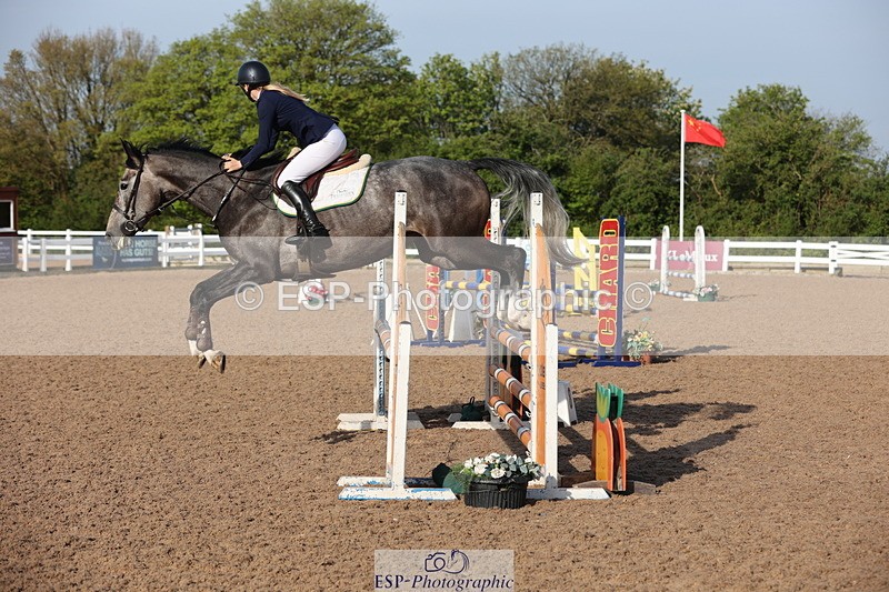 240510A-081249-04131 - Cls 13 British Novice and 90cm Open