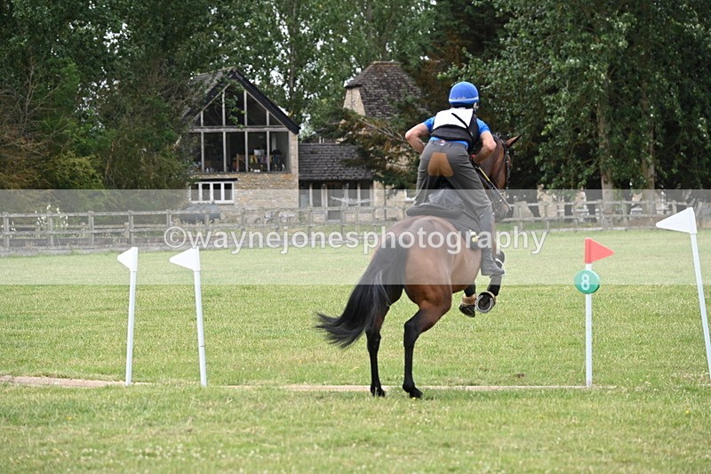 WJ6_6103 - 60cm XC Time 09:48 to 09:57