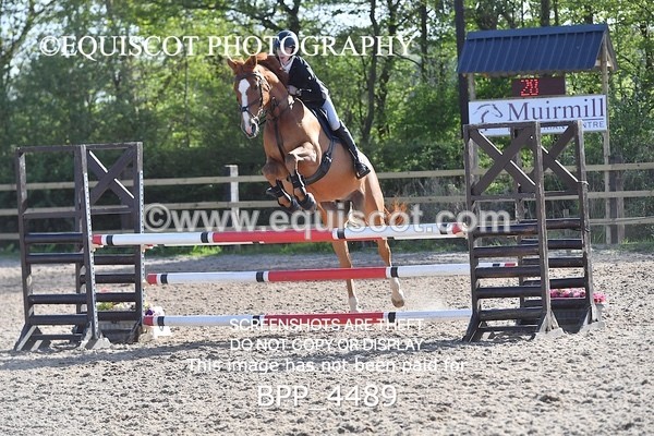 BPP_4489 - CLASS 9 Senior Newcomers/ 1.10m Open