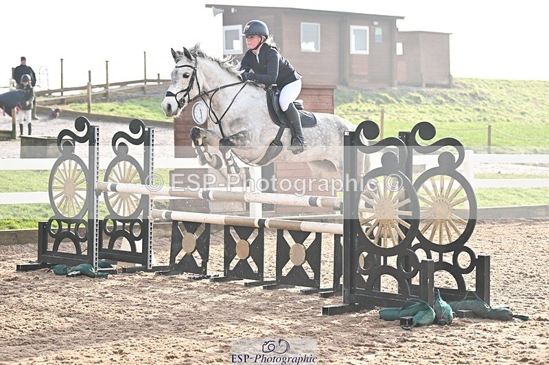 250209-112948-01538 - Cls 6 Pony Newcomers and 1m