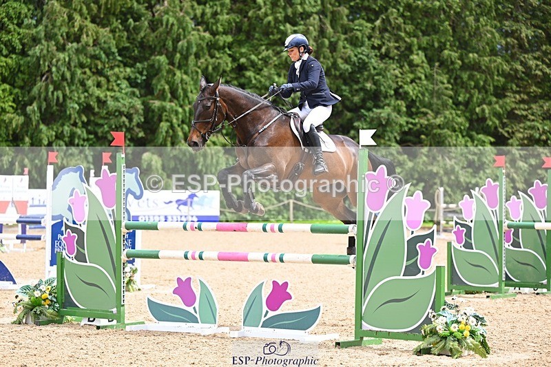 240526-142046-24546 - 254-KILBUNNY_RIOJA-Kate_Penny