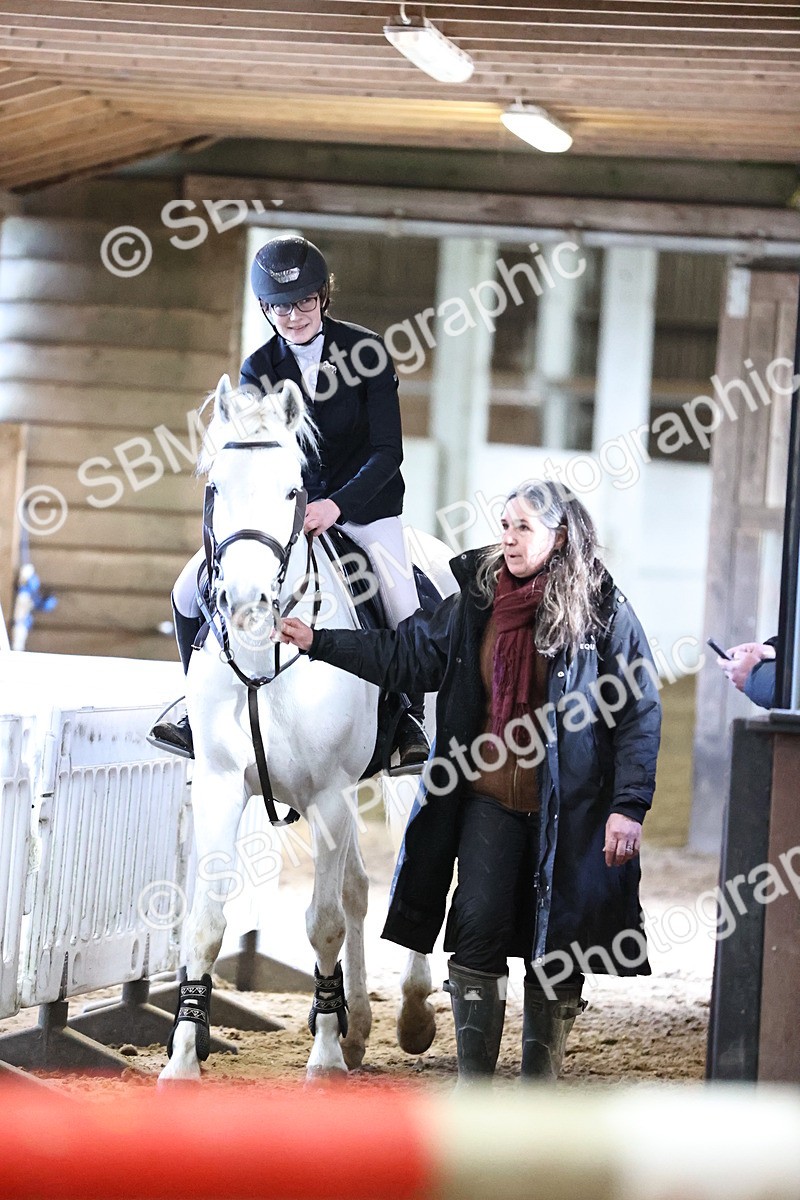 SBM_004875 - Class 16 - Senior Newcomers - 1.10m