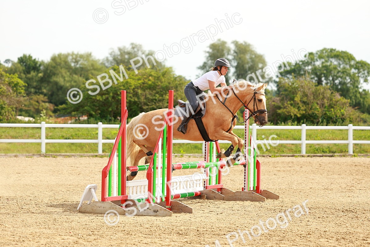 SBM_000238 - Class 1 - Clear Round