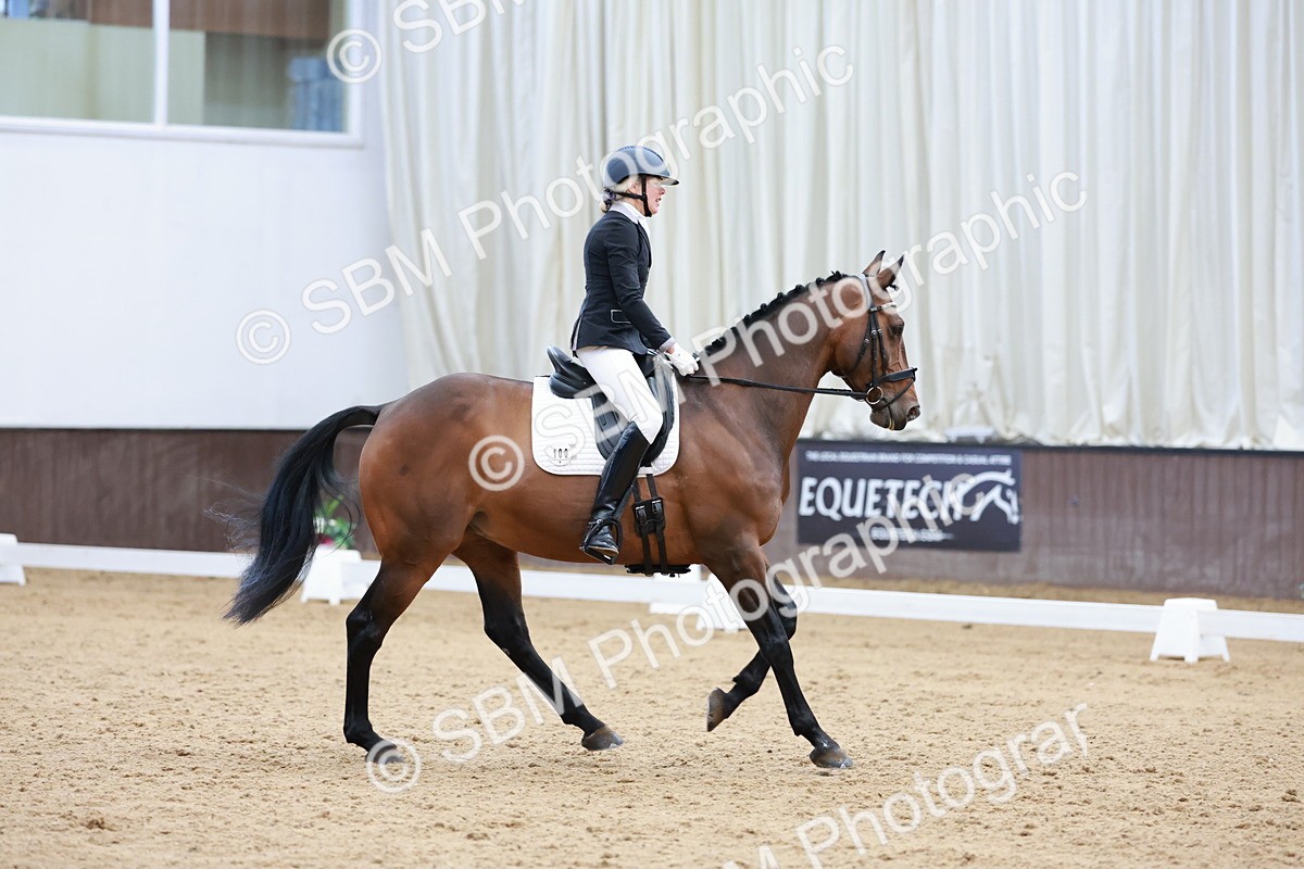 SBM_008369 - Class 6b - Novice 6 - 9.28-10.41