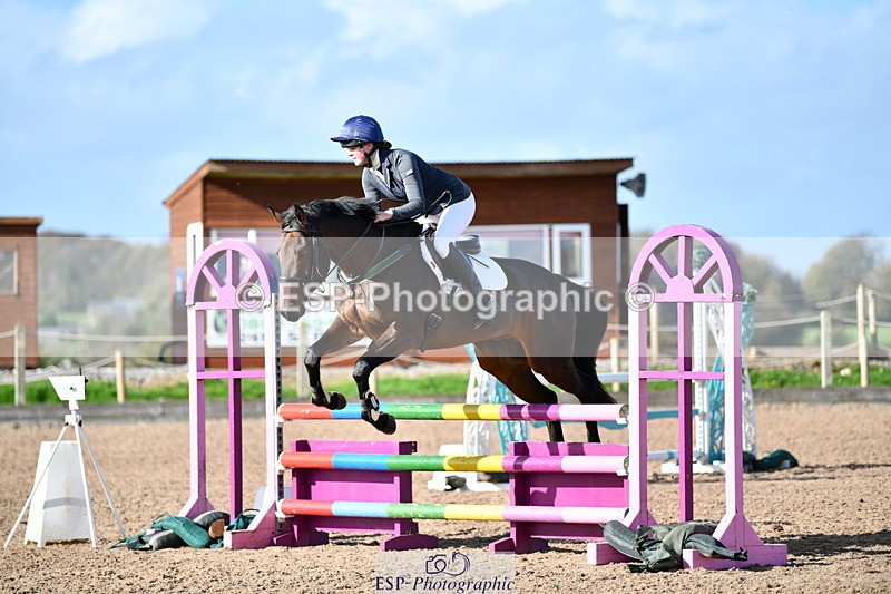 241026A-122138-01232 - SAT Cls 26+27 Club and Schools 90cm