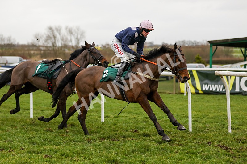 110124-Race 2-Its Maisy-4866 - Race 2