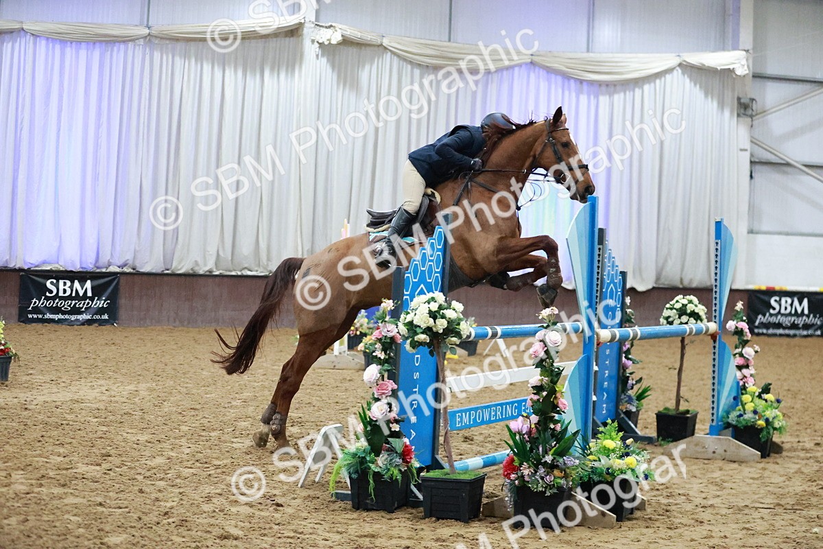 SBM_004368 - Class 17 - Senior Newcomers - 1.10m