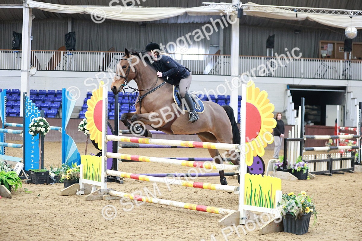 SBM_000841 - Class 4 - Senior Newcomers - 1.10m