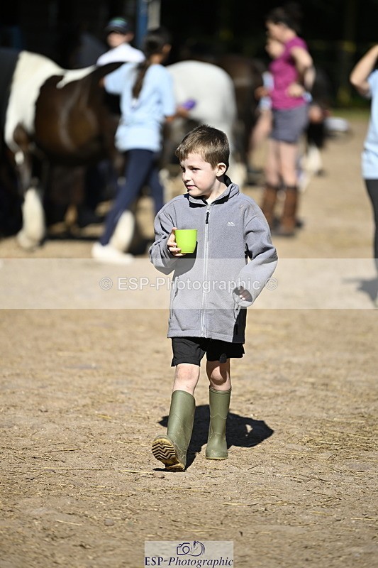 240728B-092933-00025 - Sunday Stable Shots and Fancy Dress