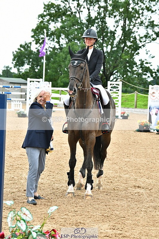 230723A-101056-10783 - Cls 4, 2 Star Small 1.30m