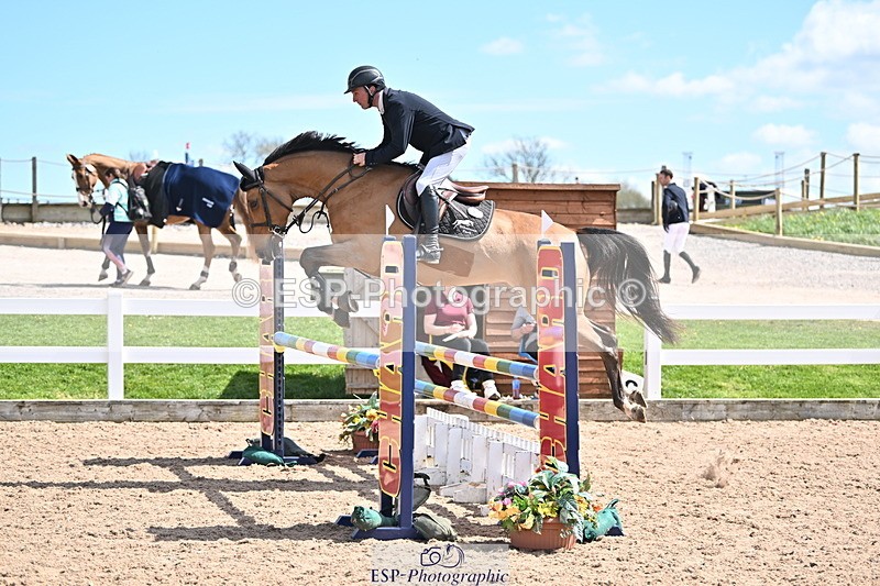 240418A-133504-03524 - Cls 13, 1 Star Bronze Tour 1.10m