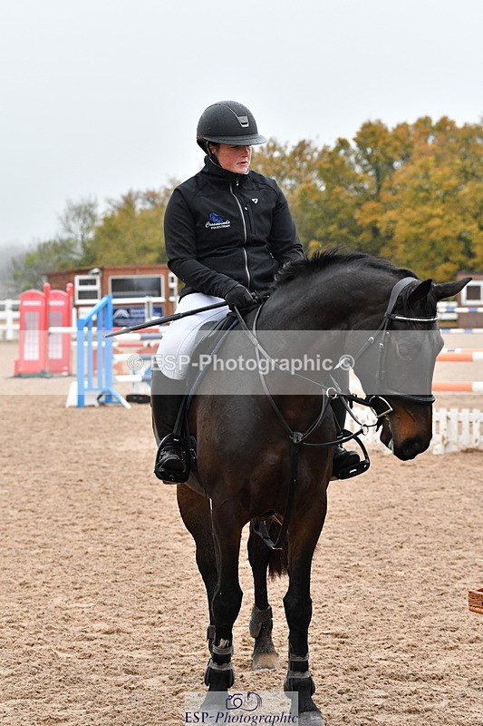 231112A-105316-03466 - Cls 17 Blue Chip Novice Winter Qualifier