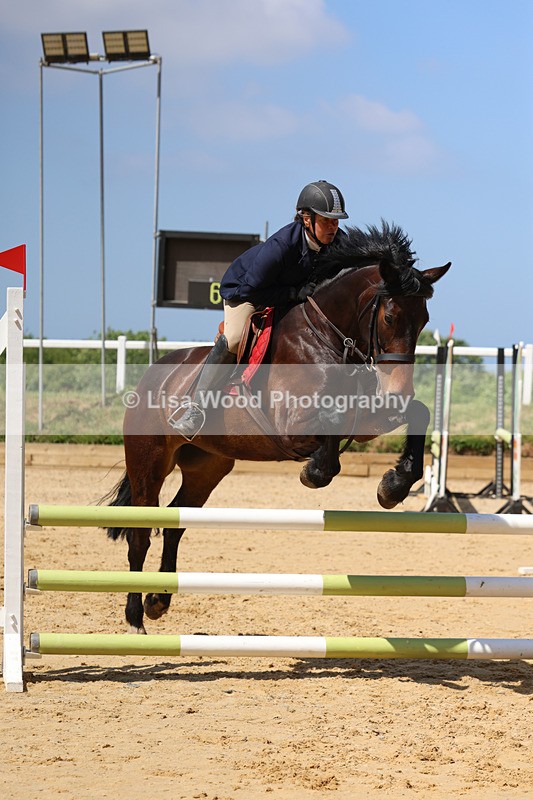 3E7A9810 - Class 8: Senior 80cm