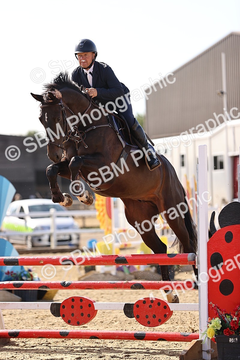 SBM_009186 - Class 7 - Senior Discovery - 1.00m Open