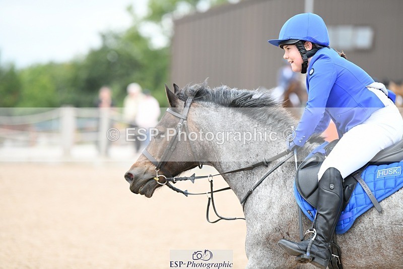 250807-130027-00935 - 70cm Round 2