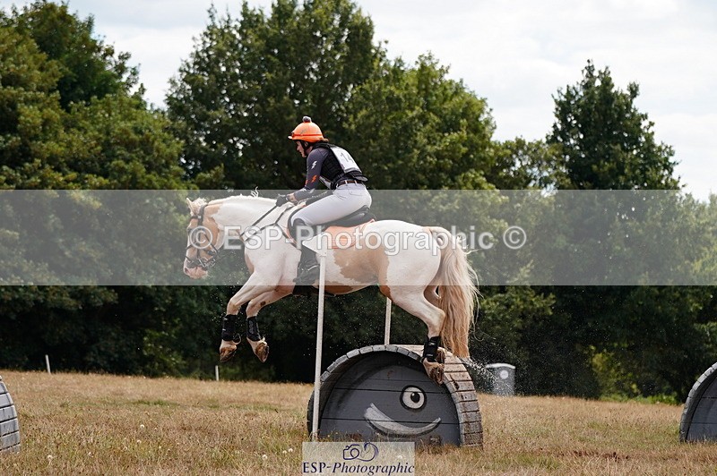 250802A-135922-04919 - C-140-Clare.Pascoe-MR.QUINN