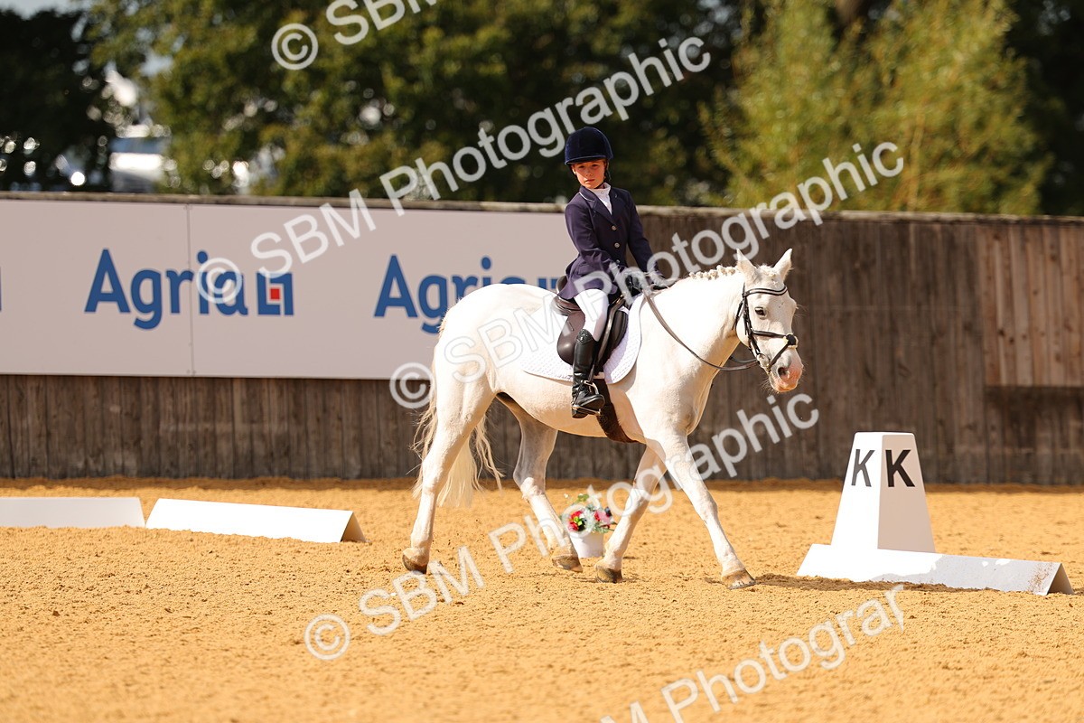 SBM_48273 - D22 - Junior Championship - Intro B