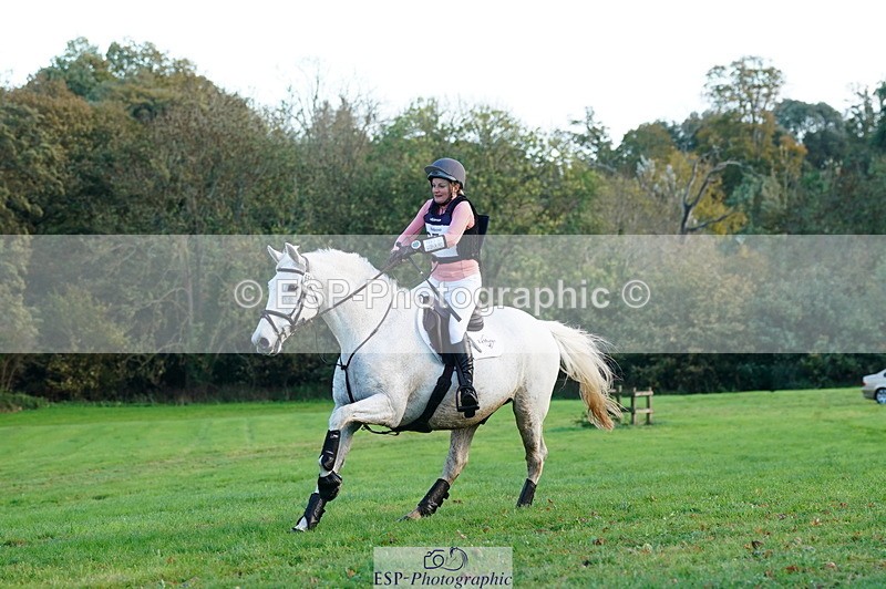 251025A-163702-22033 - H-651-Victoria.Tar