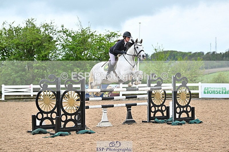 240501A-144354-01132 - Cls 8 Snr Foxhunter and 1.20m Open
