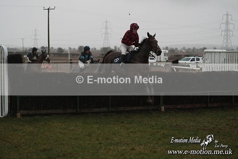PtP 260125 1257 - Cocklebarrow Point-to-Point racing with the Heythrop Hunt 26/01/25
