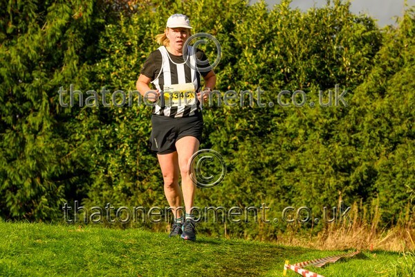 NatRel25-916085 - Senior Female Set Three