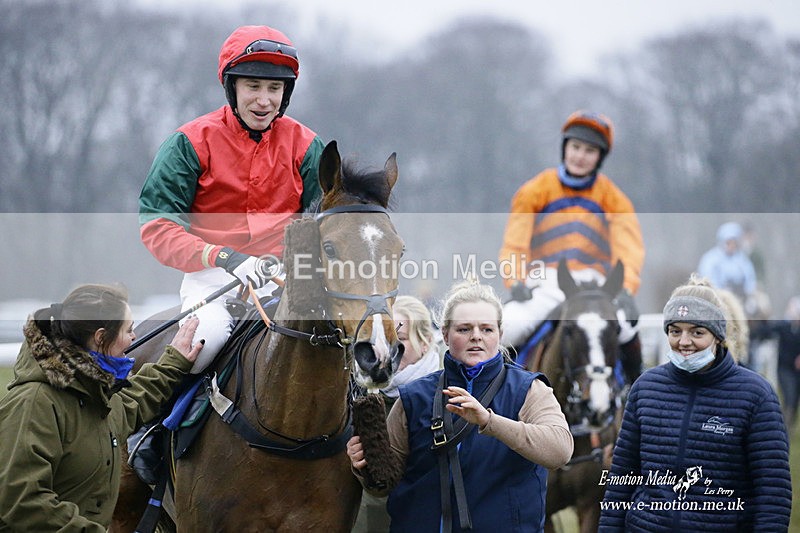 PtP 230122 717 - Cocklebarrow Races - Heythrop Hunt - 23/01/22