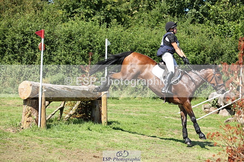 240811A-143845-05340 - 163-